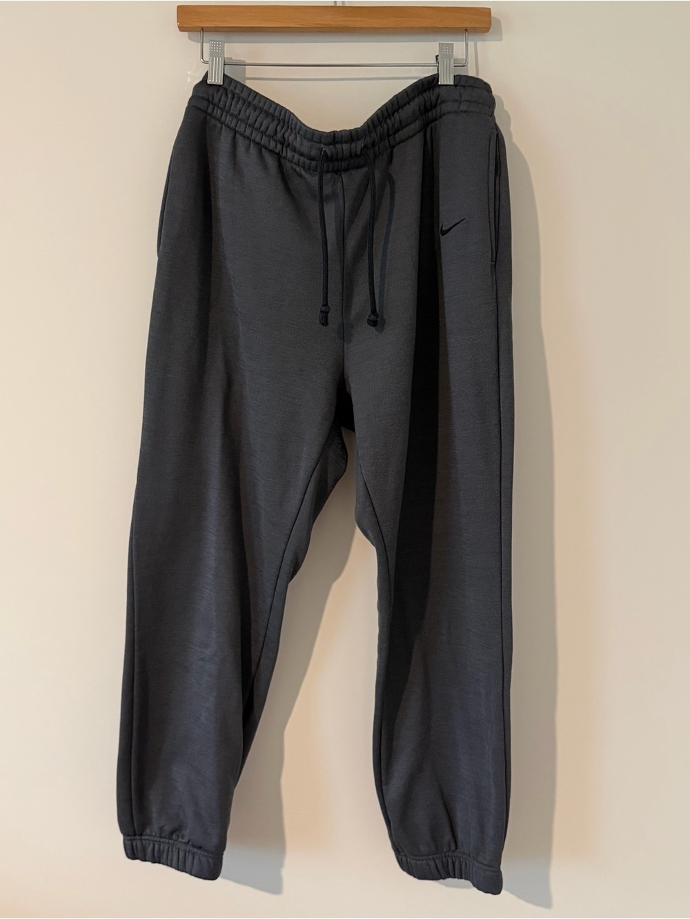 Nike Therma-FIT All Time Training Pants Women’s Large - Picture 2 of 8